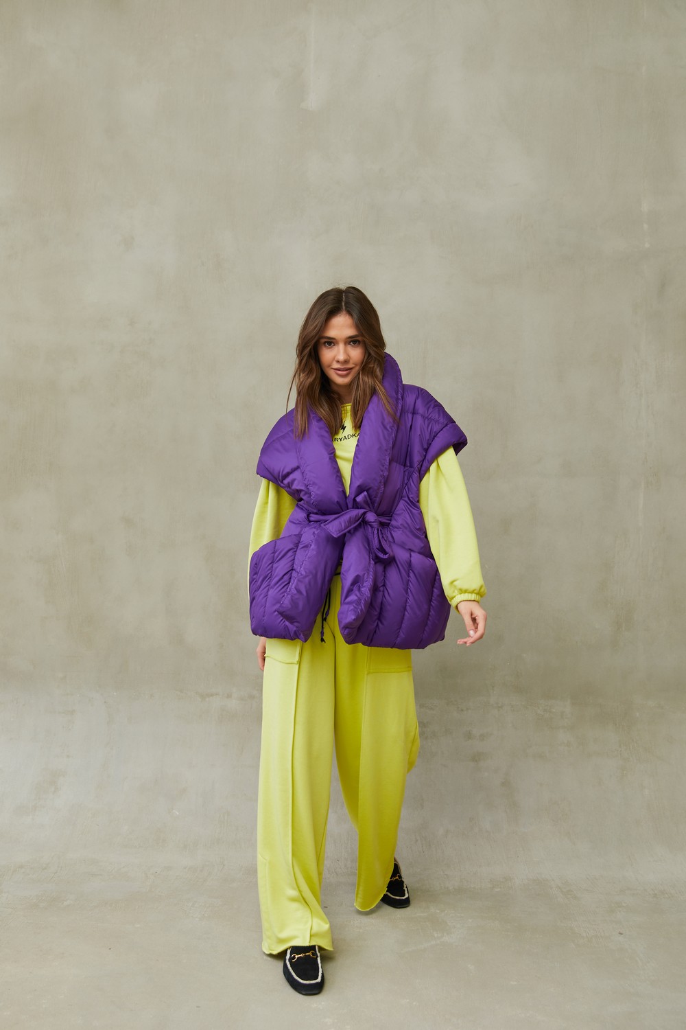 Жилет oversize фиолетовый