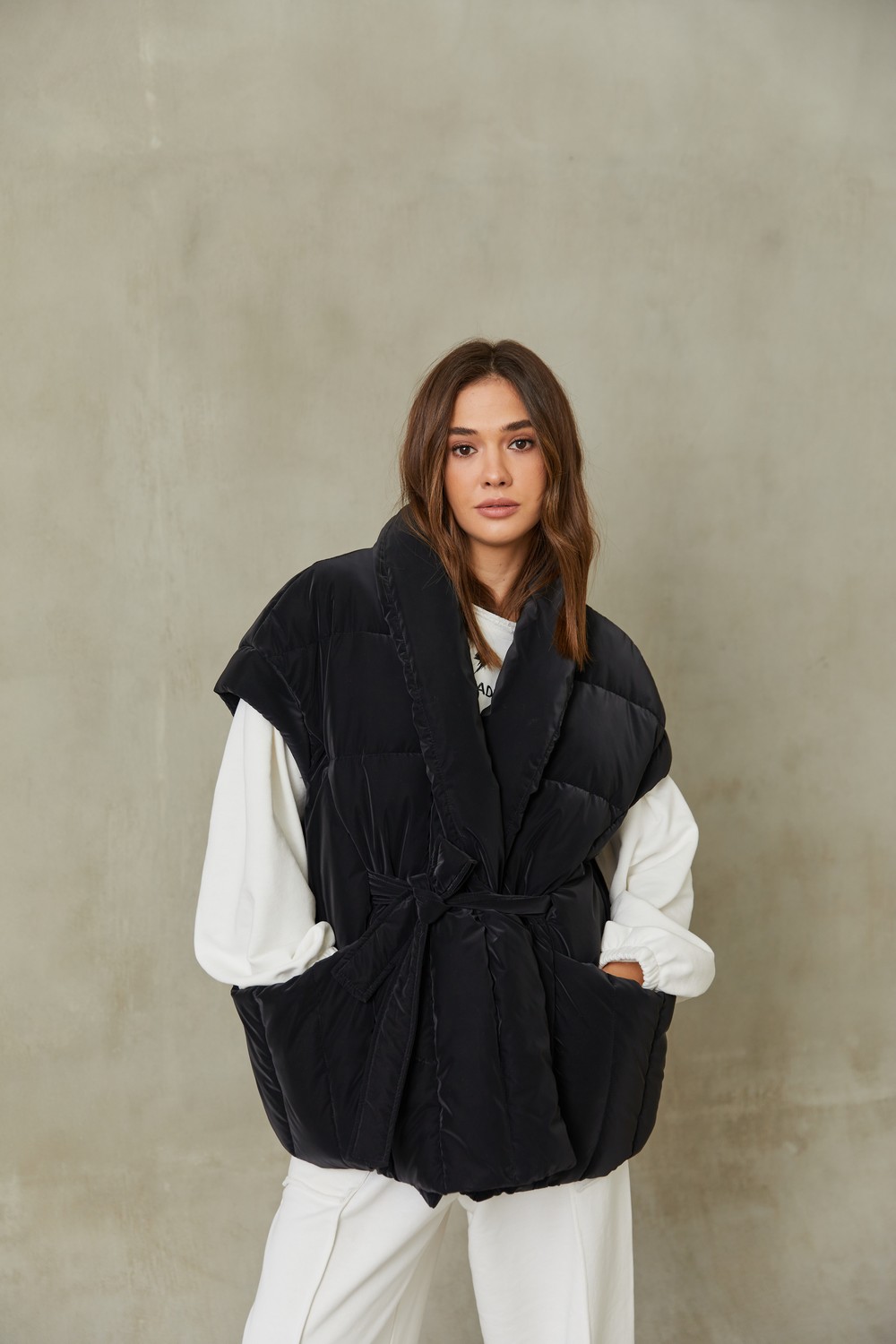 Жилет oversize черный