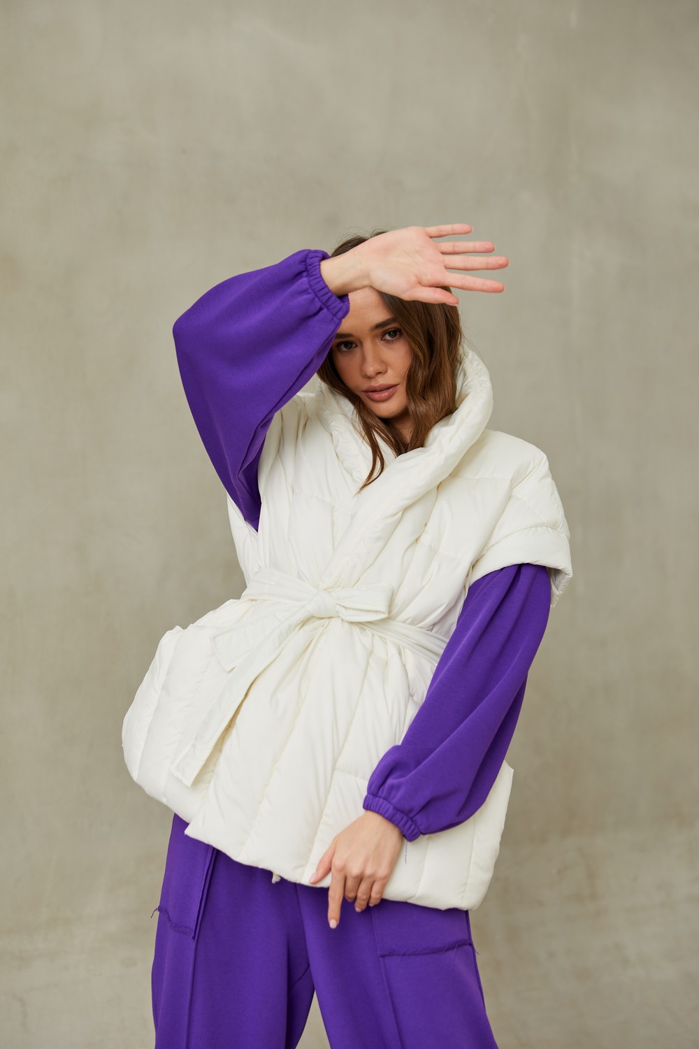 Жилет oversize молочний